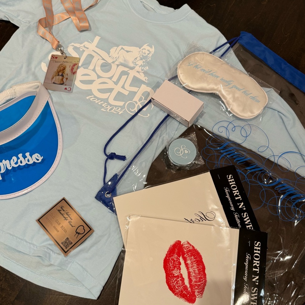SABRINA CARPENTER VIP FULL SET